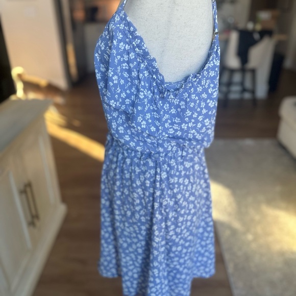 Blue Floral Off-Shoulder Dress - Picture 5 of 5
